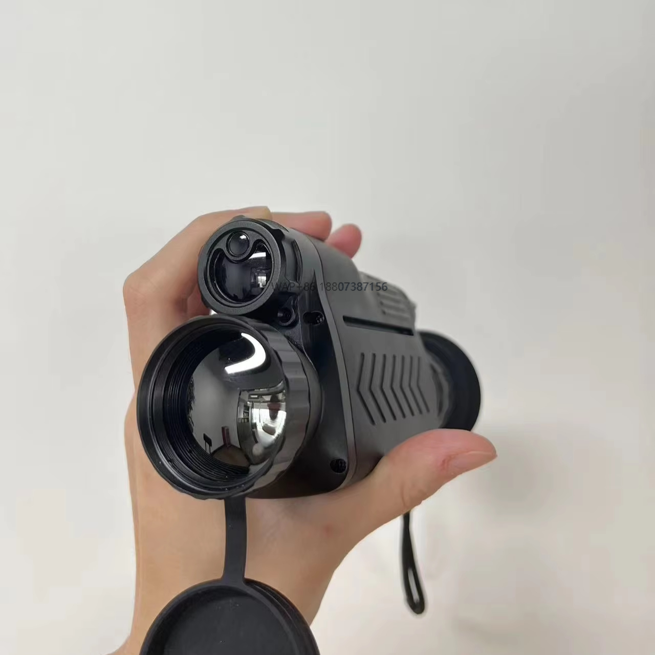 ナイトビジョンスコープ 熱画像単眼鏡 ハンティング用 - Thermal Scope Night Vision Monocular のレビューと価格
